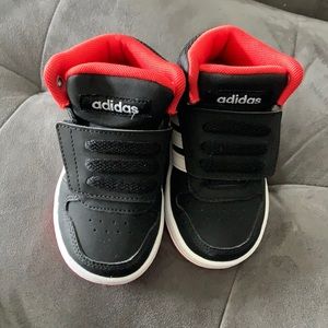 Infant size 5 adidas high top runners.